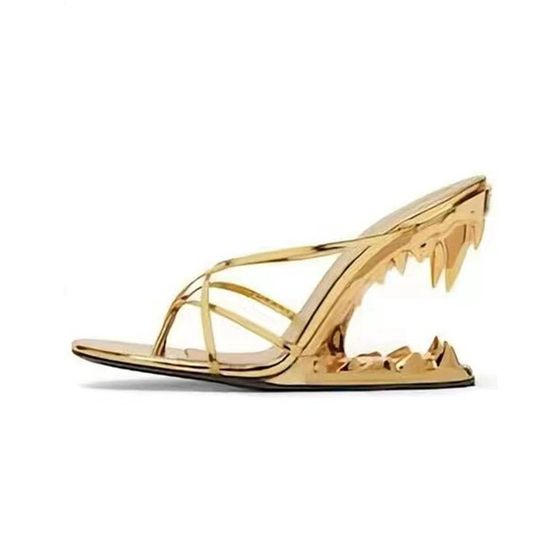 Summer new patent leather one- - Summer Clothing Plus Size Women recensione e prezzo